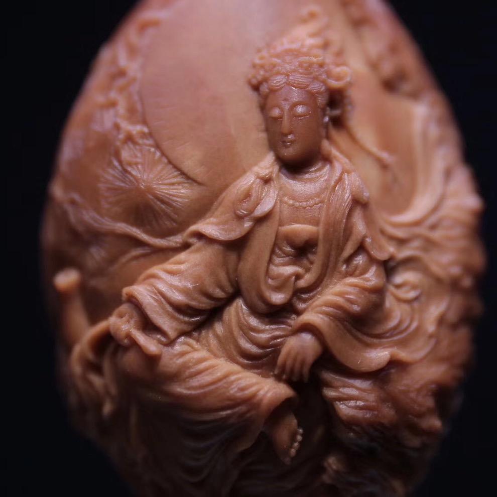 多宝阁橄榄核艺术