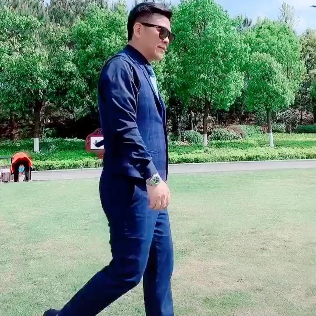 阿成🐶老顽童