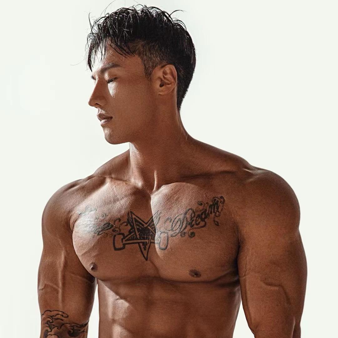 奥赛黄IFBB PRO