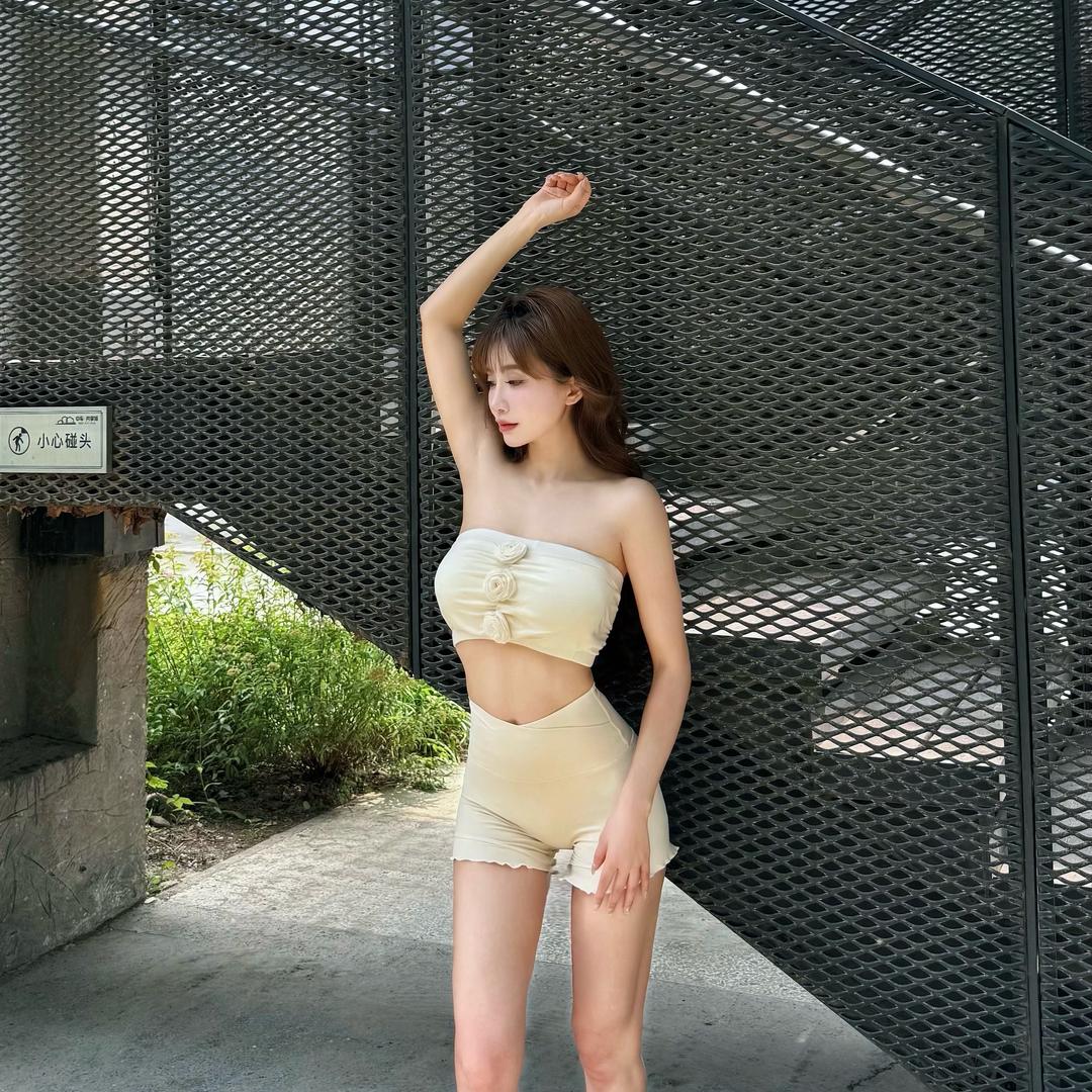 是Lily呀～