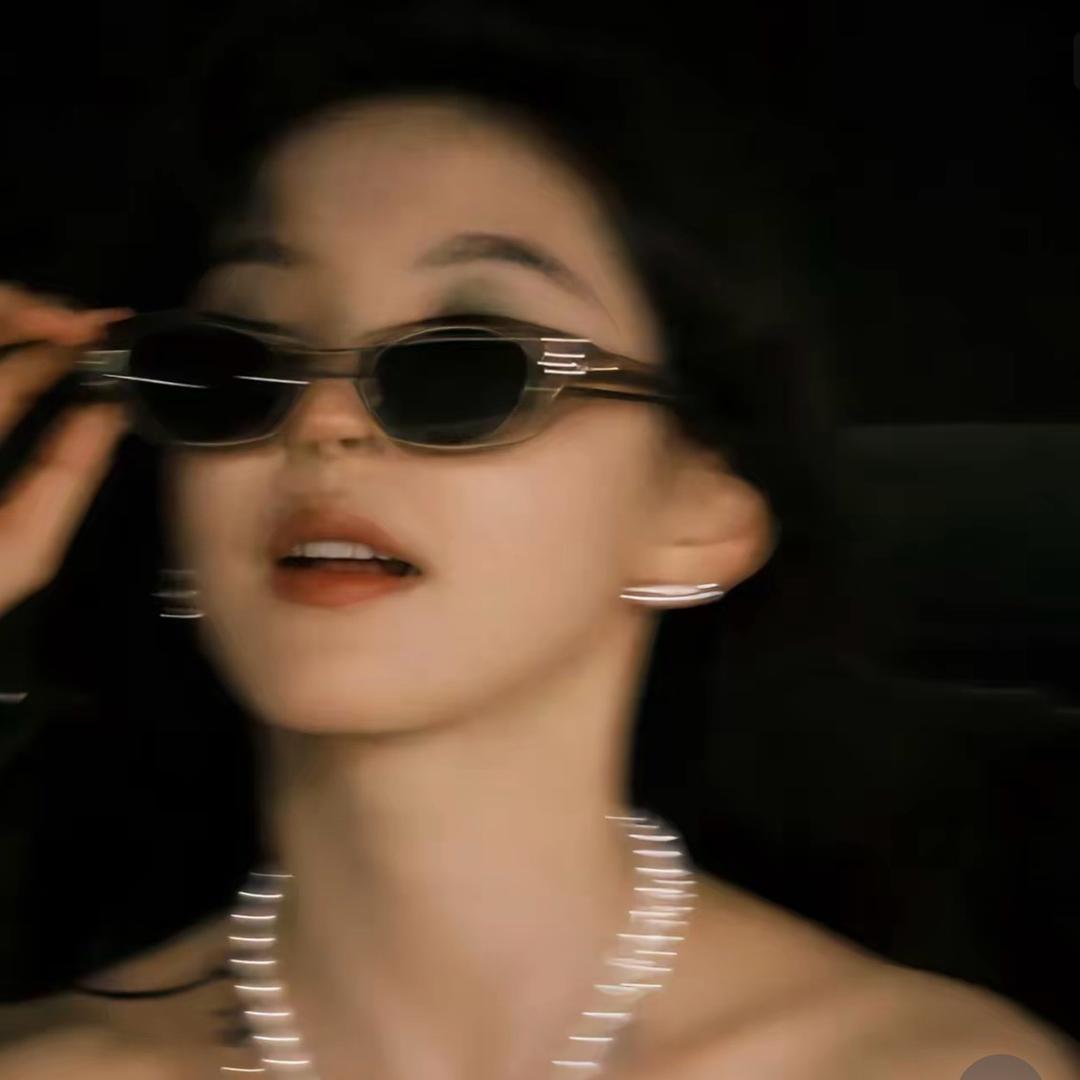 @小凡