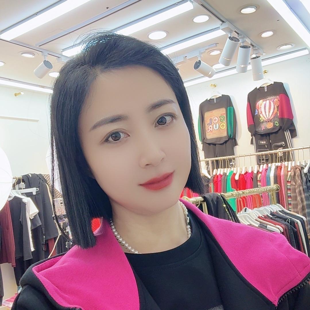 洋玉服饰
