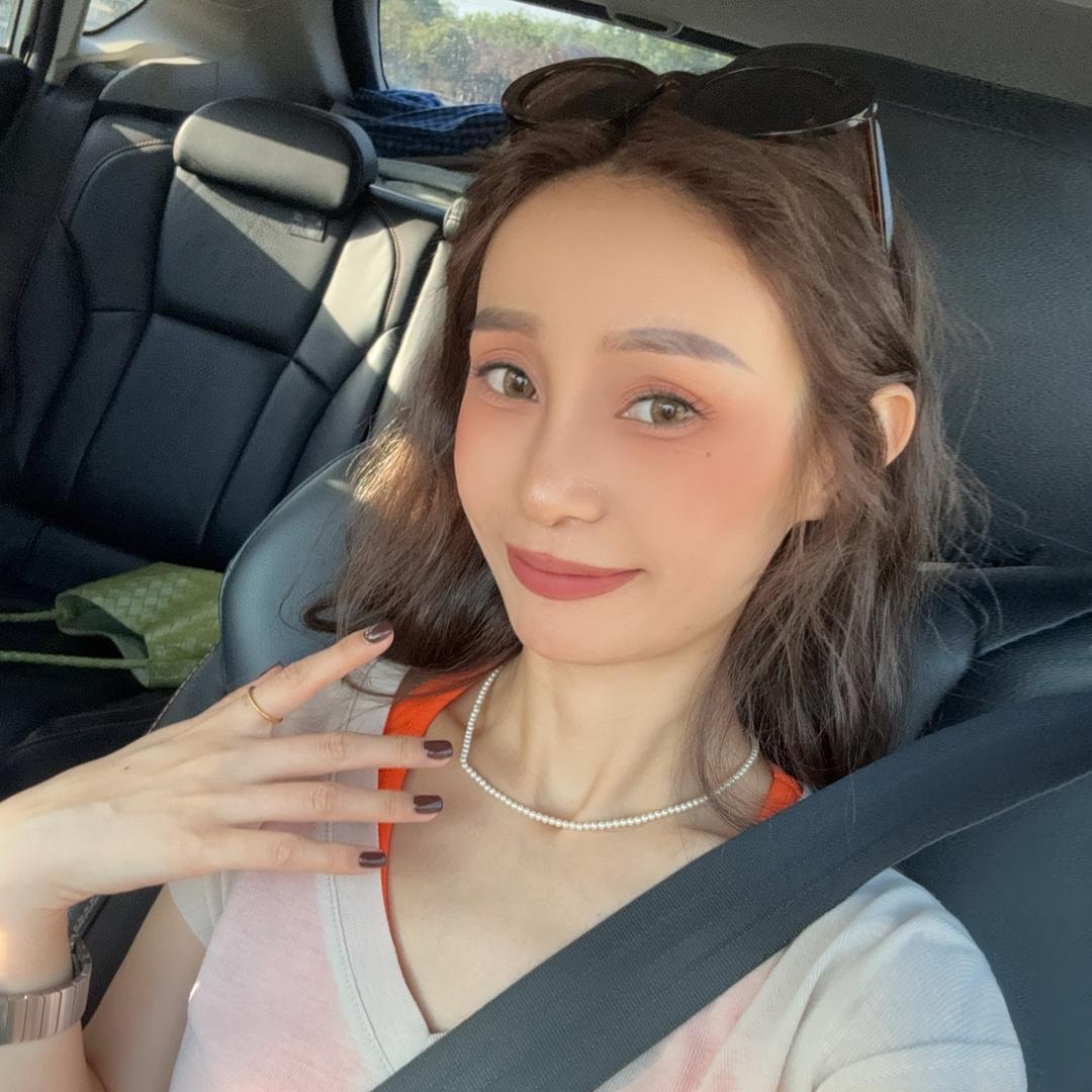 不时髦小姨