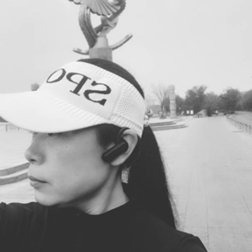 @爱跑步的华子