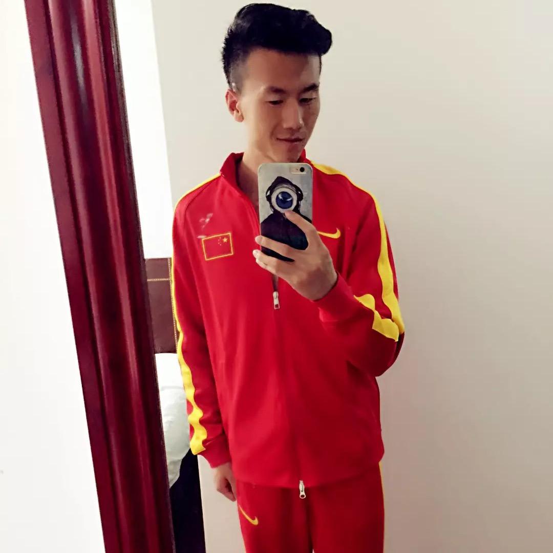 布鲁斯LEE
