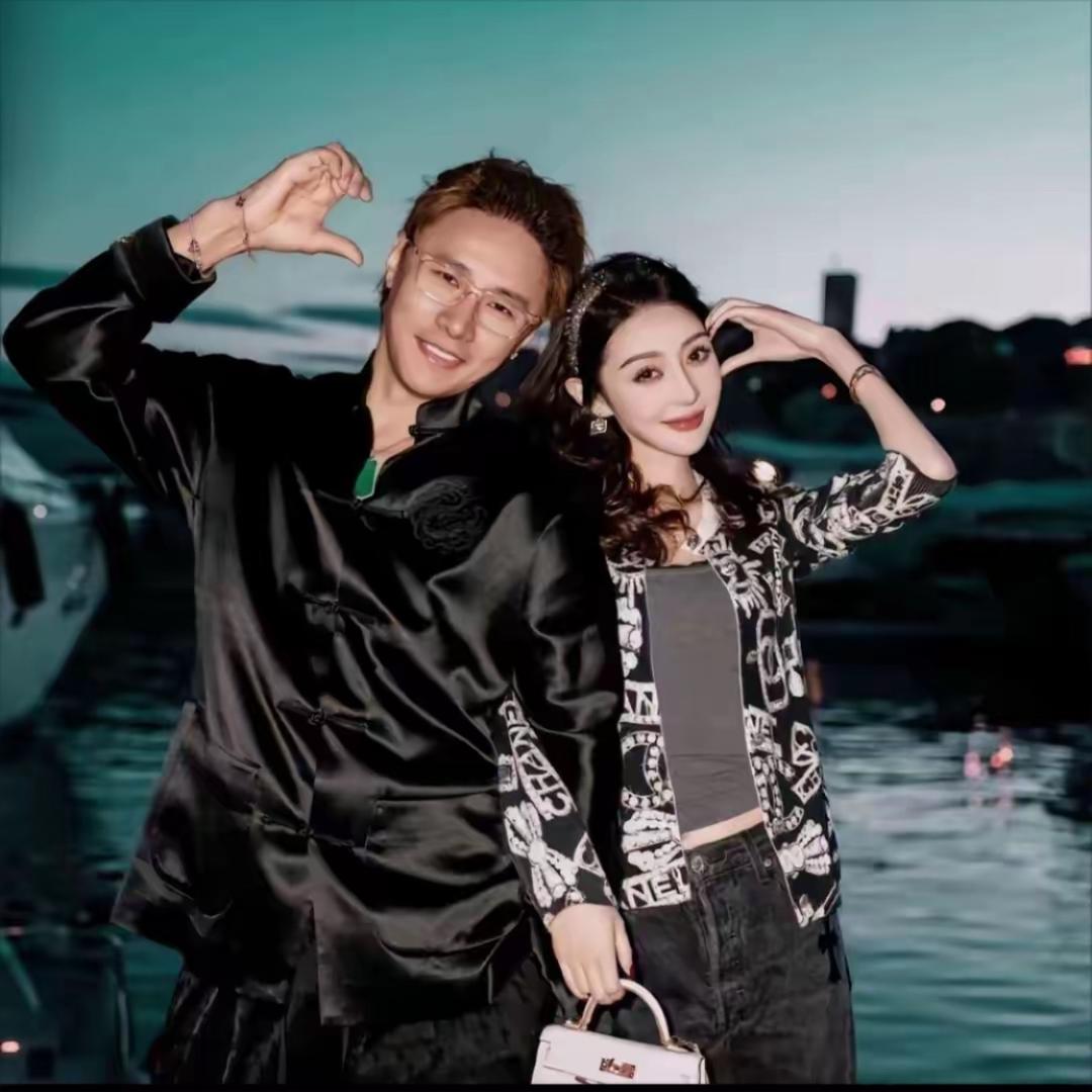 李老板的三个宝贝小秘密分享