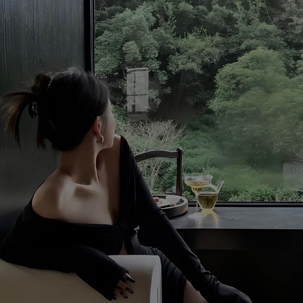 伊伊