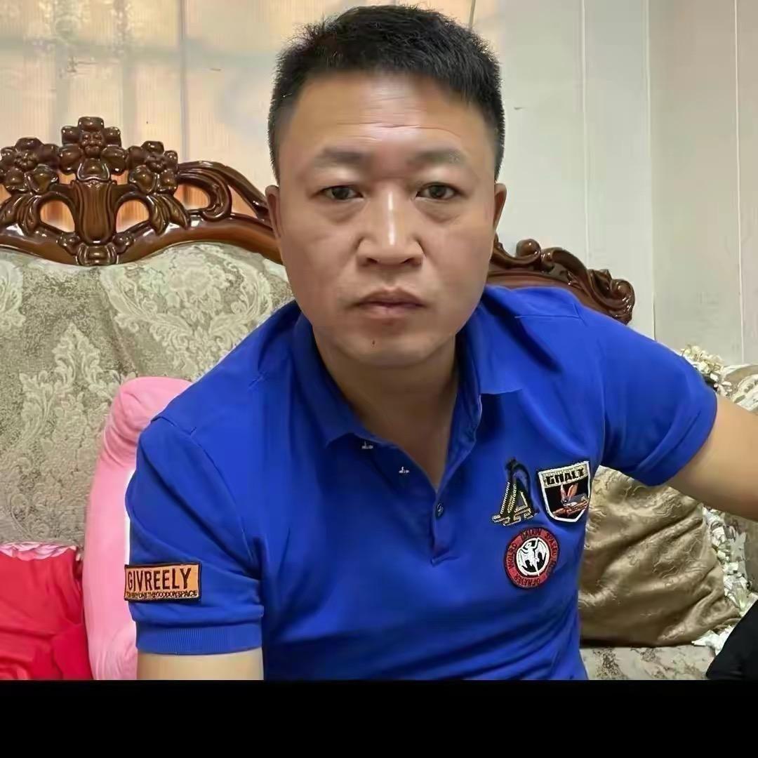 张金龙