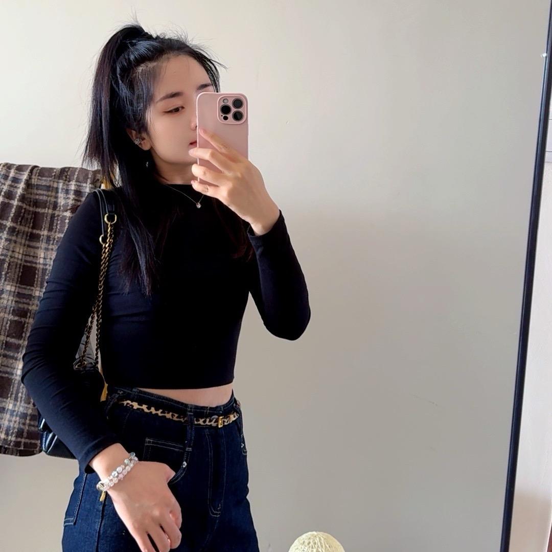 桃子爱穿搭