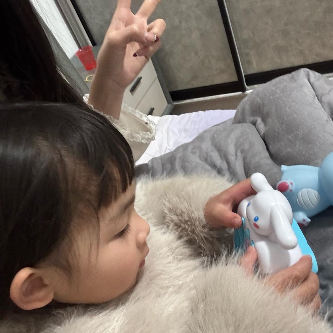 玥玥吖