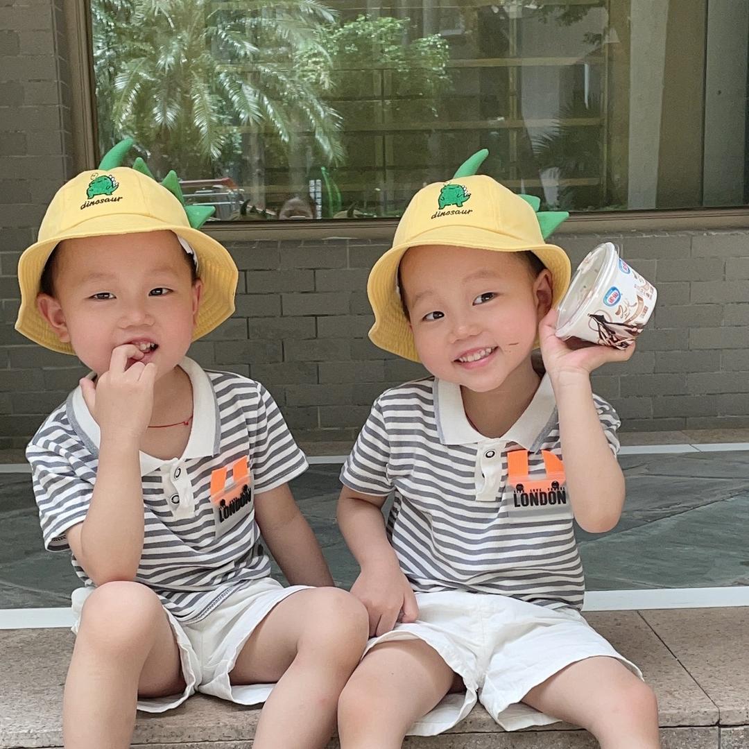 双胞胎小布丁和小不点