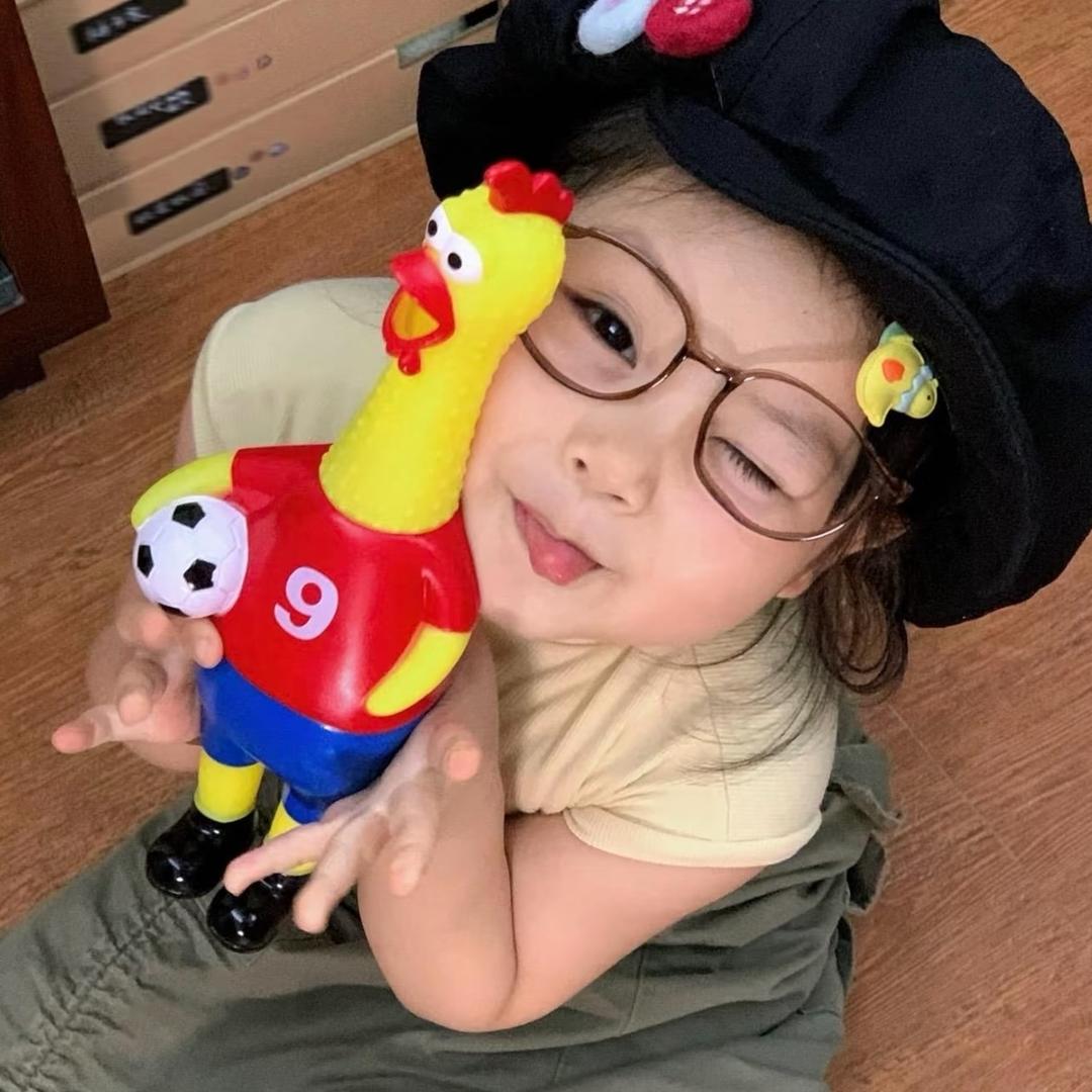 小影憨憨
