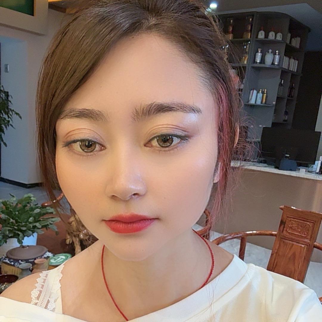 王丽玫
