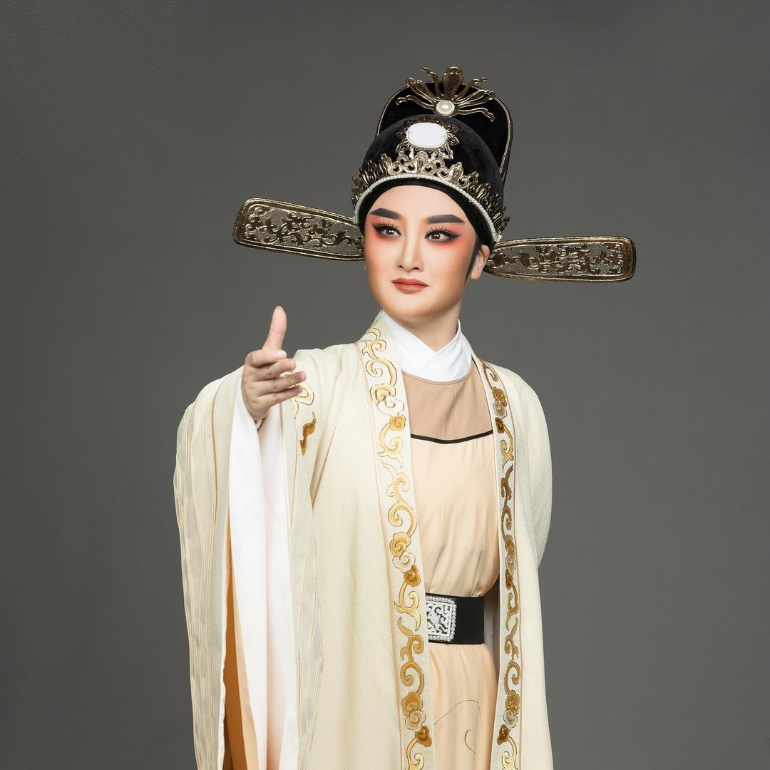 瑞雯