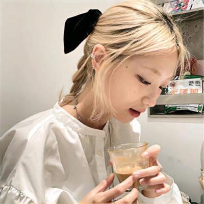 美美美美.