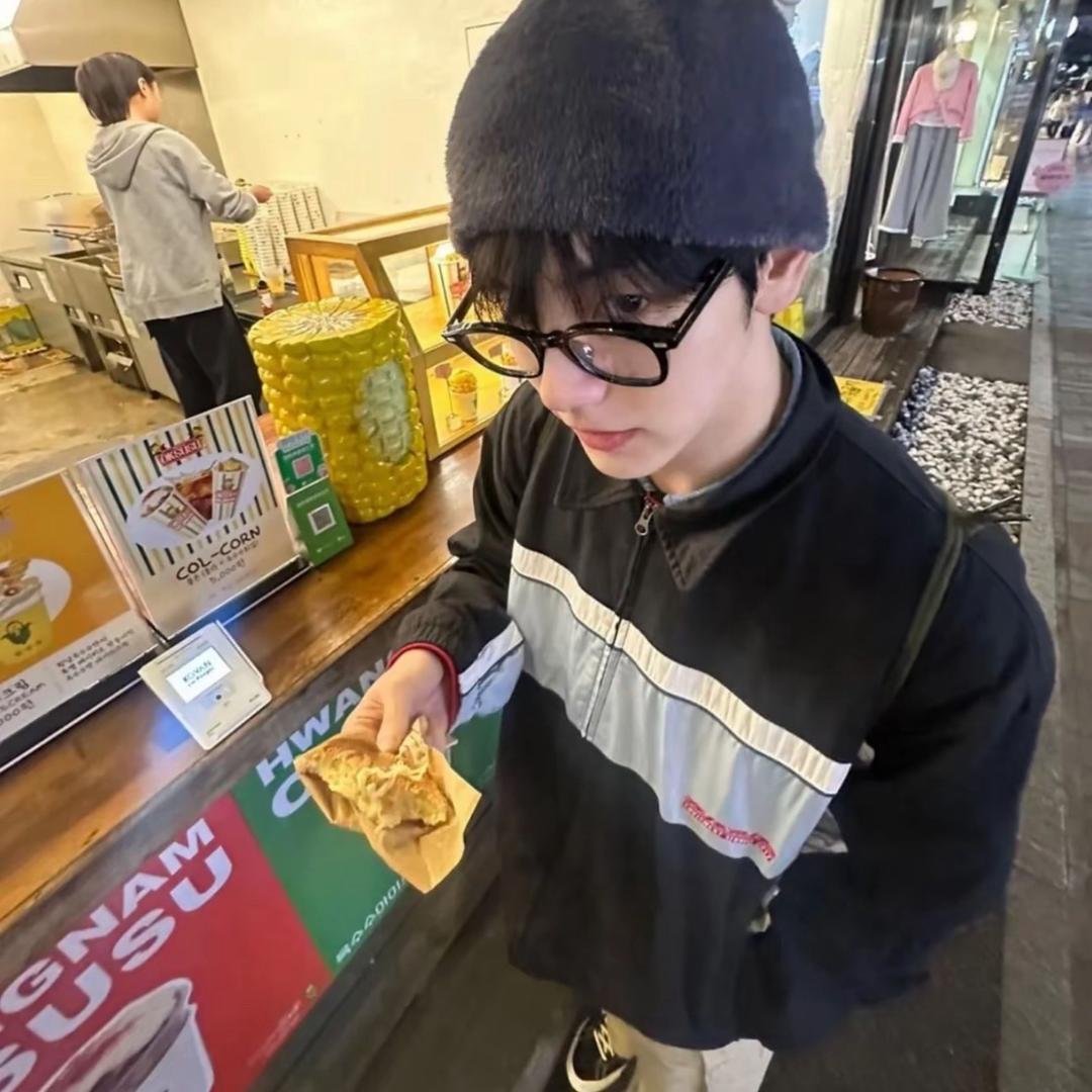 轻松熊梦男