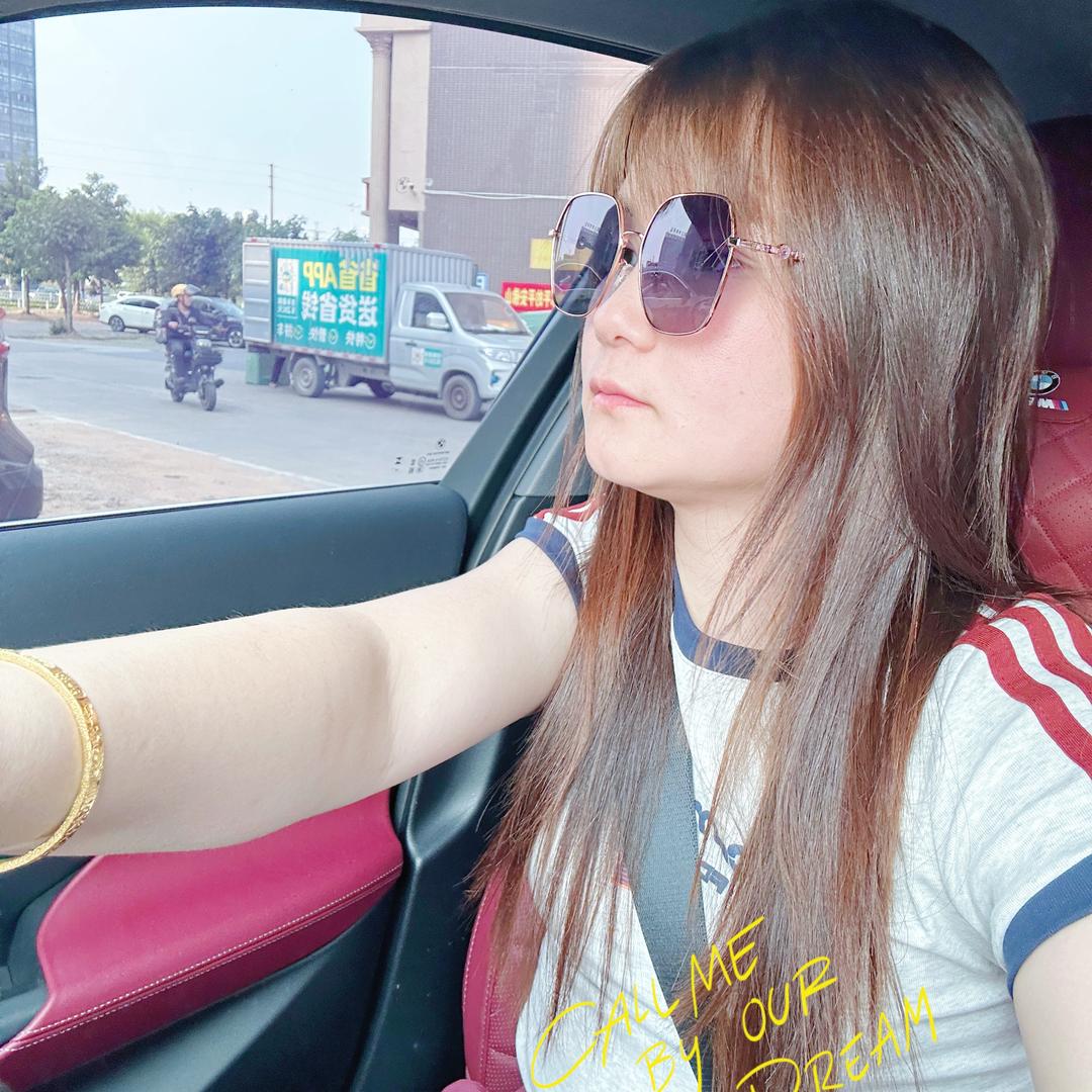 意帆服饰～商场女装品牌撤柜供应～丽君
