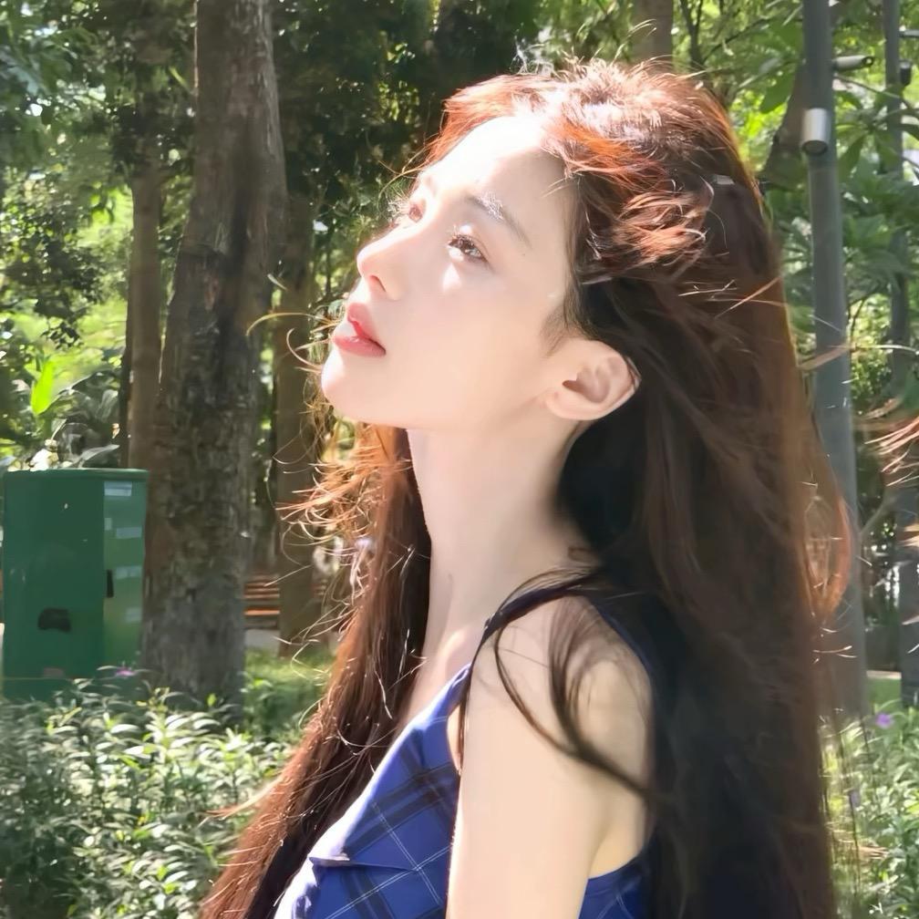 小李在工厂咨询
