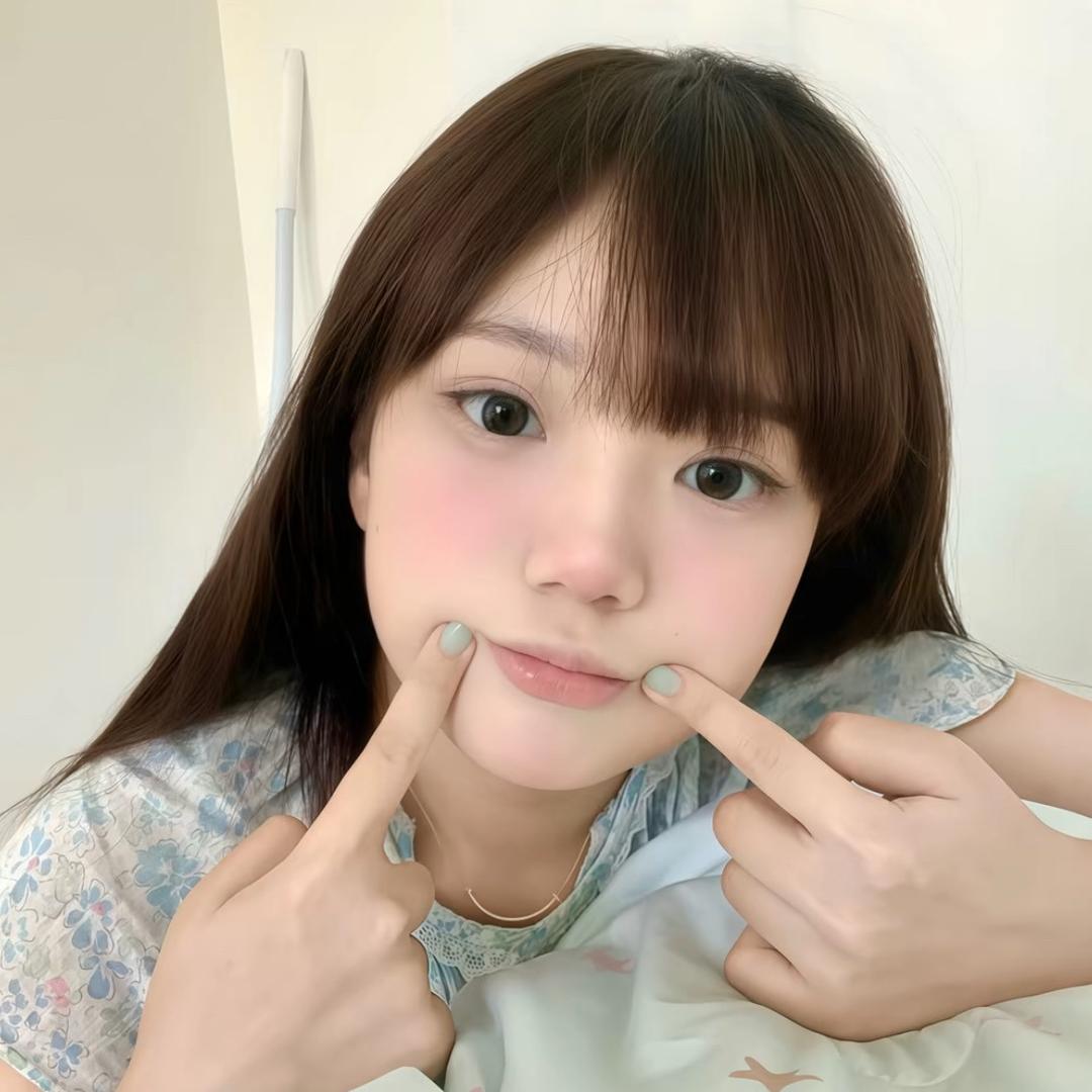 ≥~≤