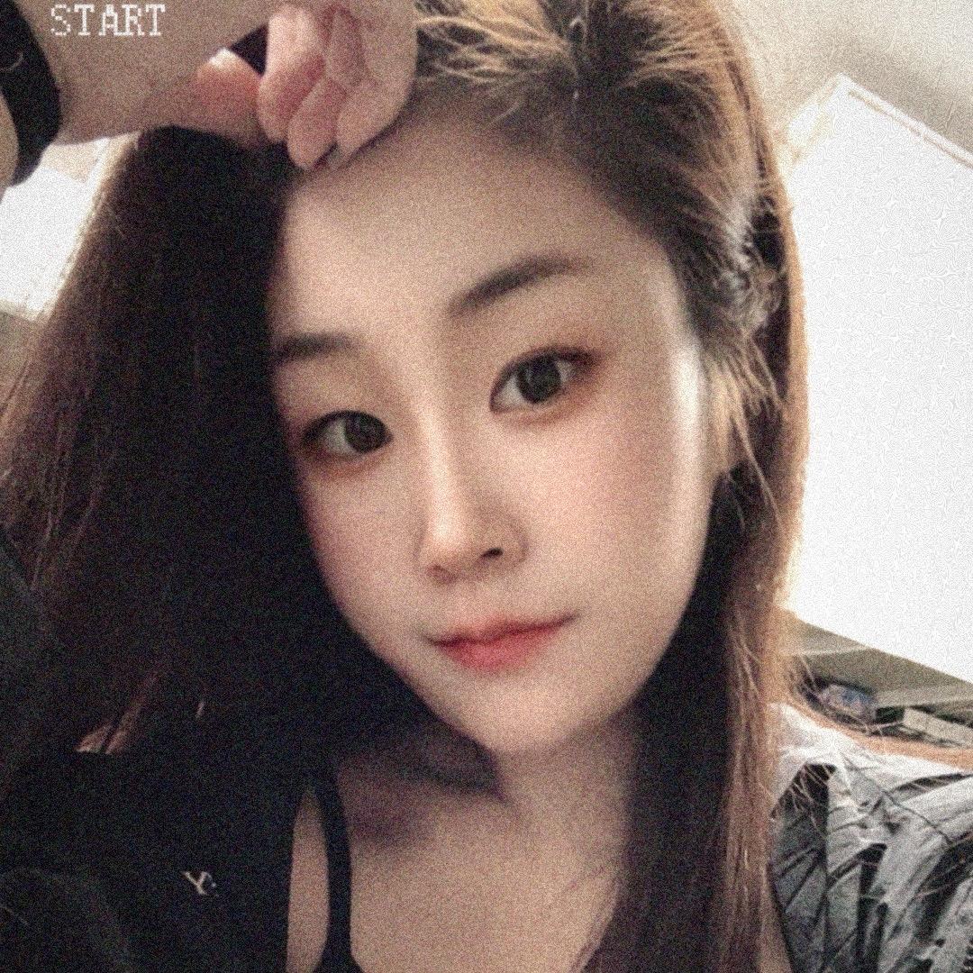 H。。。