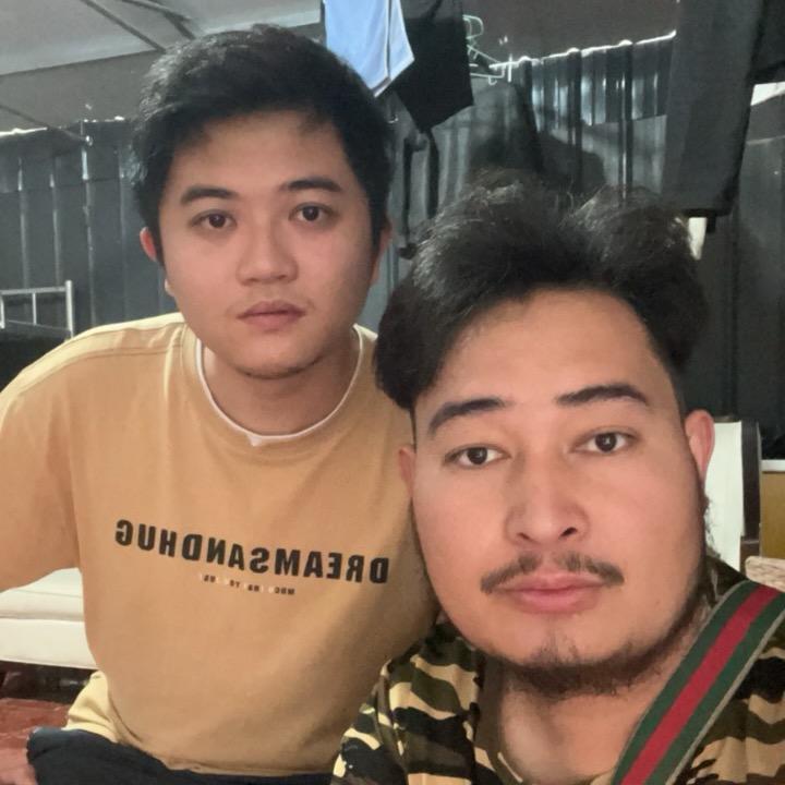 网红黄子枪