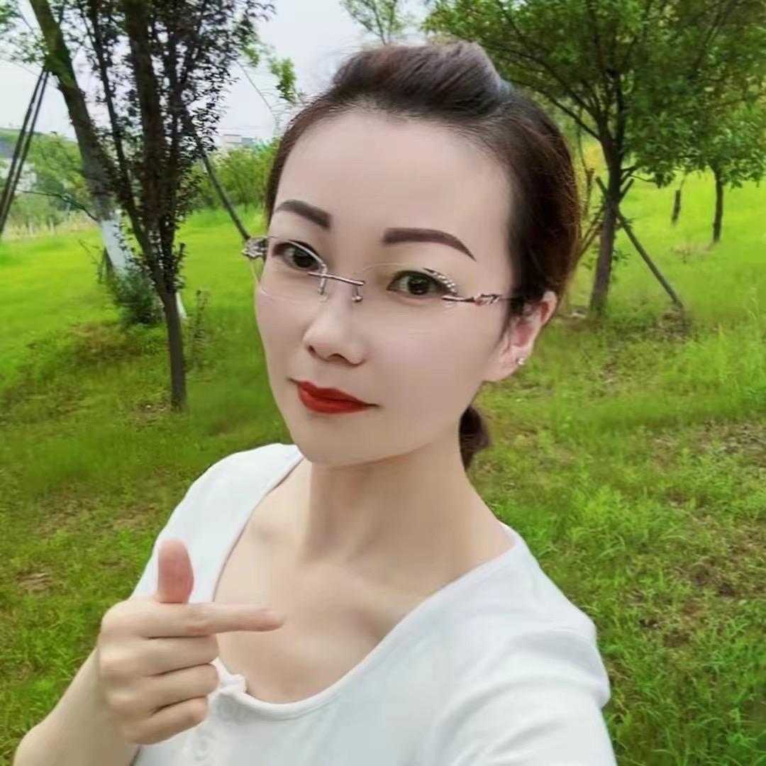 小颖