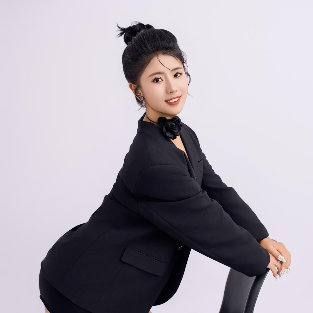 黑妞