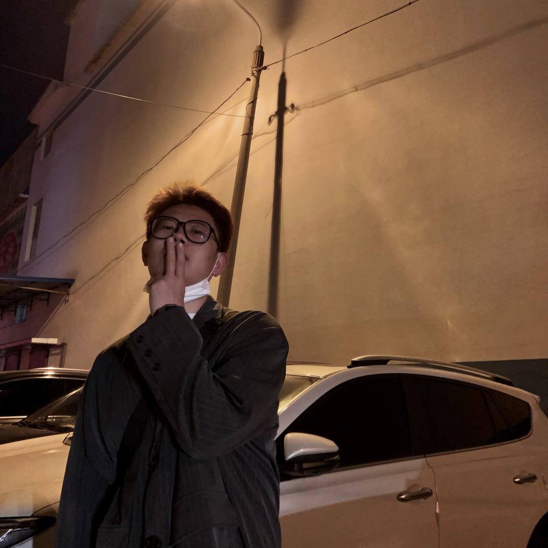 别扔我袜子