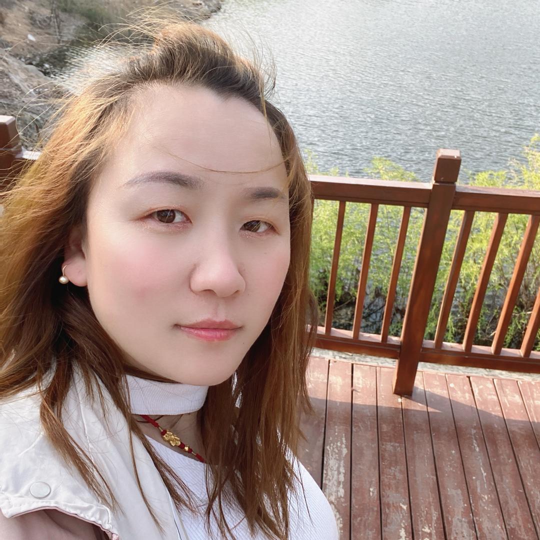 泡泡糖🍬妹妹（小老肥）