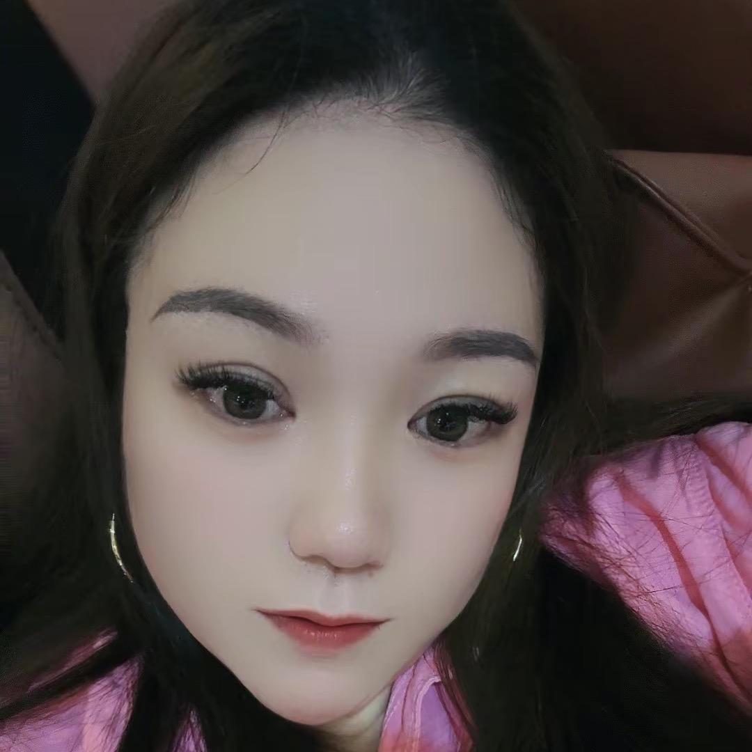 翠儿（电梯司机）