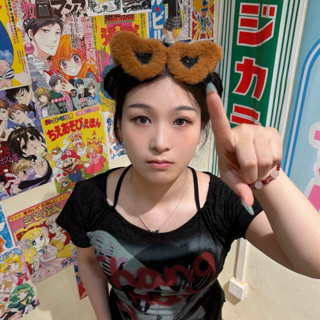 娜比来啦🦋