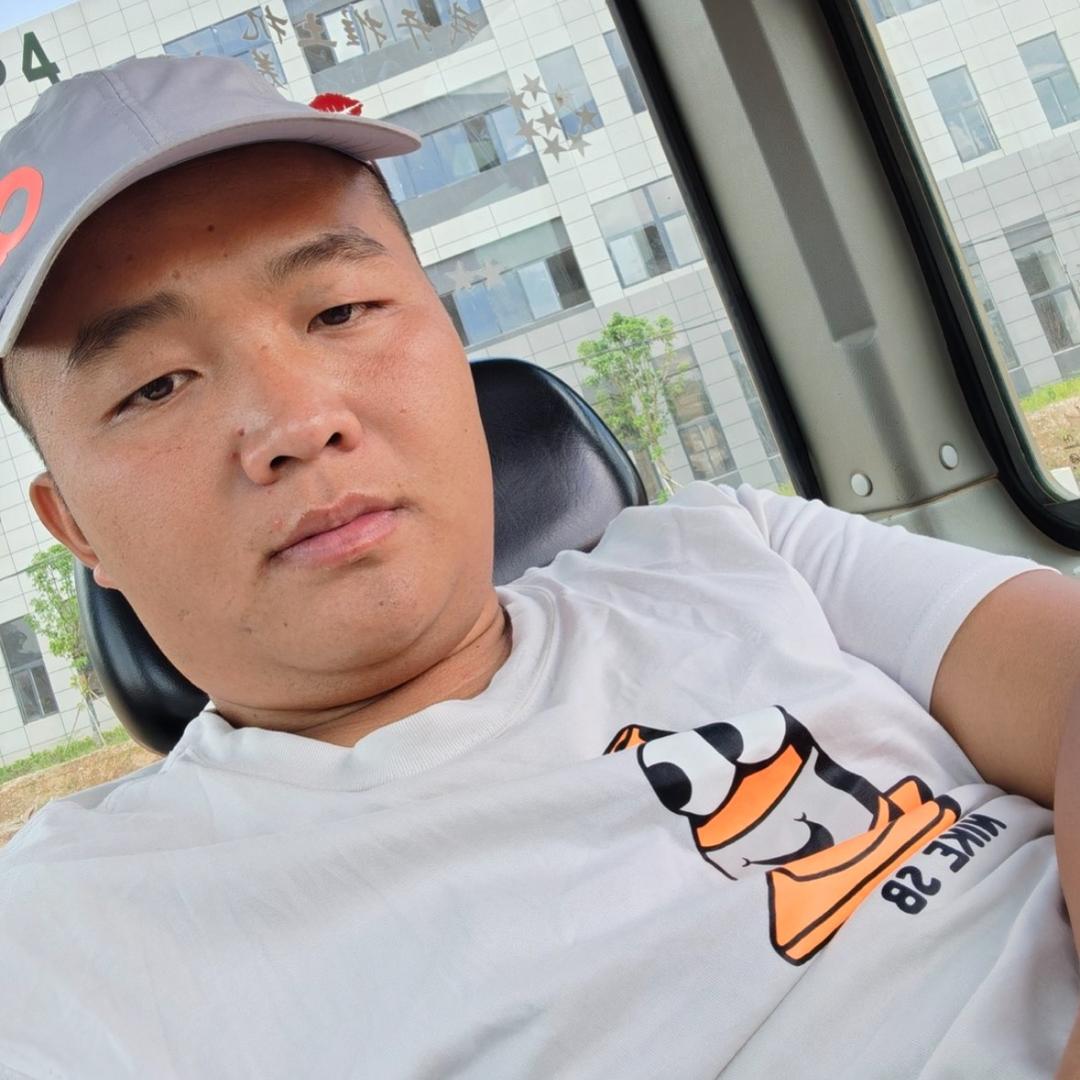 推土机。小全