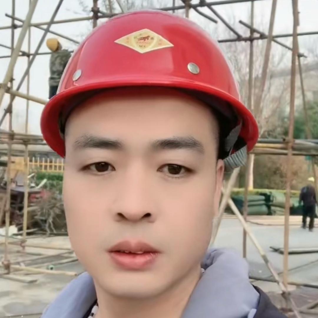 漂泊在外的大叔