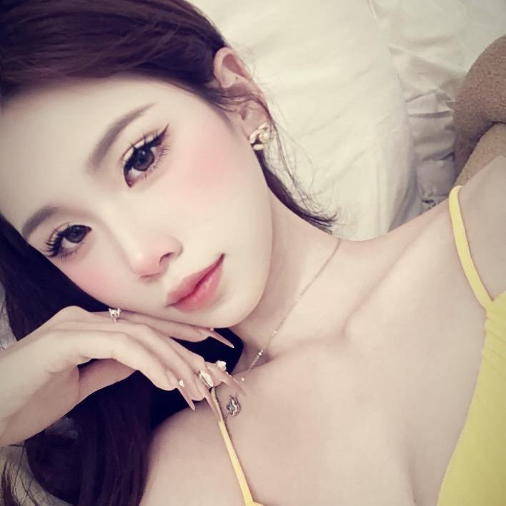 微微吖~