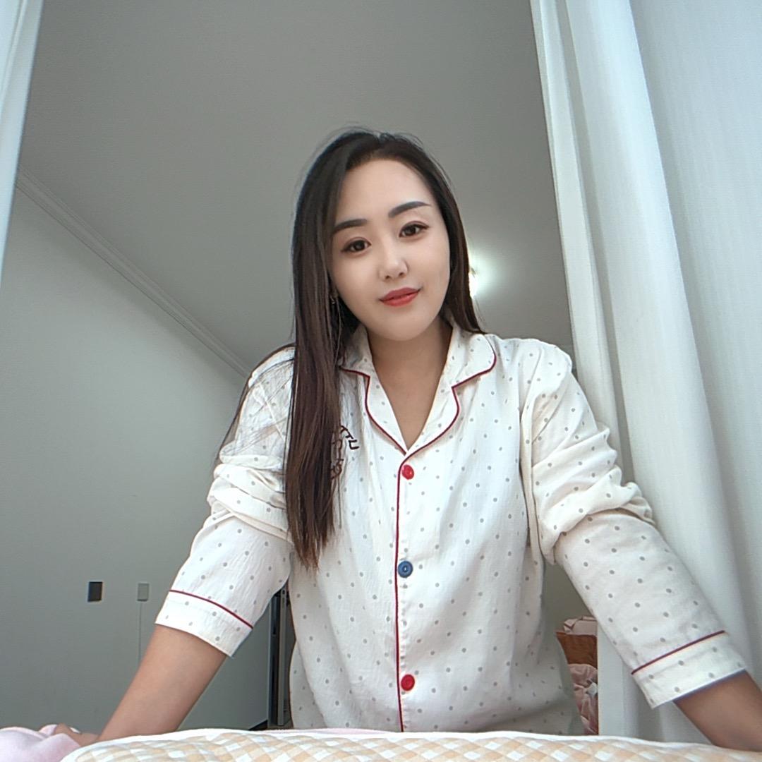 霖霖妈好物分享（小燕）