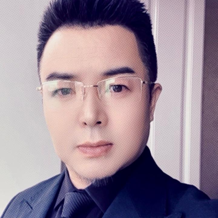 阿健主持的婚礼（极简婚礼发起人）