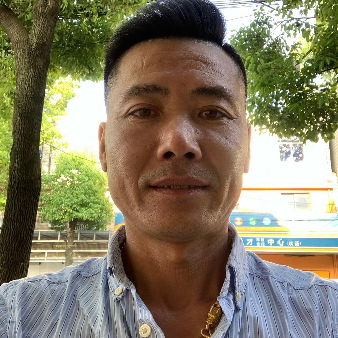 久辉鞋业谈总