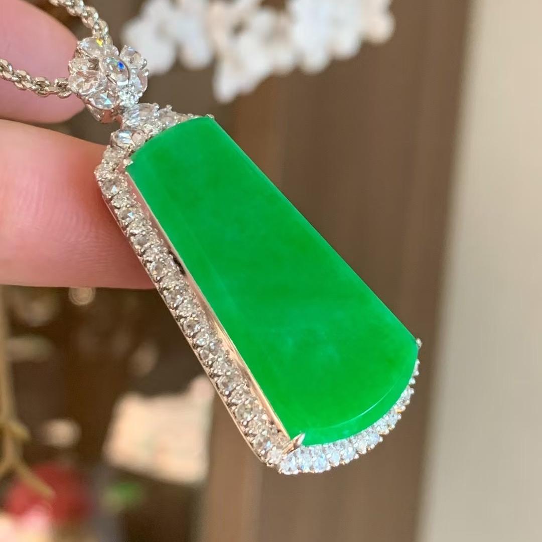 煊瑶翡翠