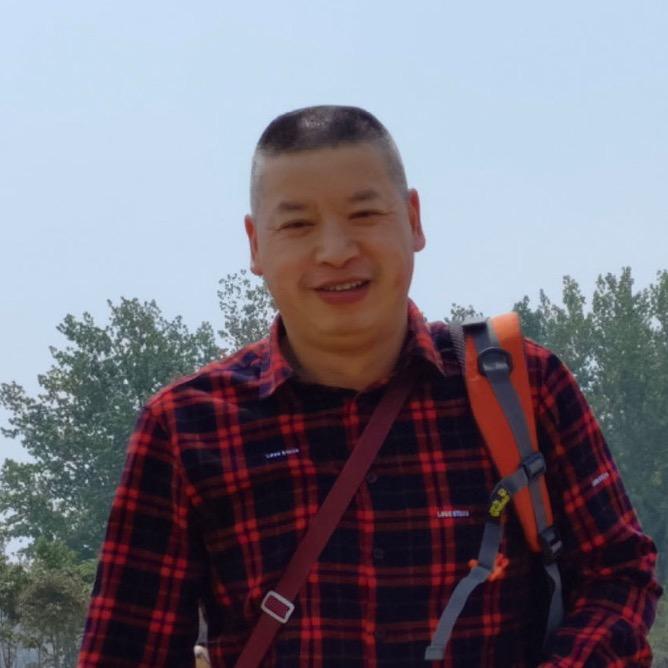 吴小华（缝纫机自动化）南通新长江