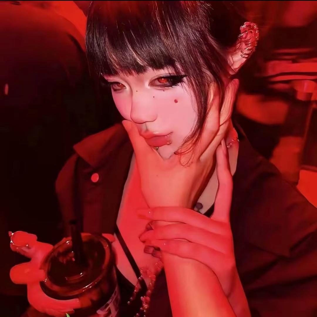 月亮佬爷