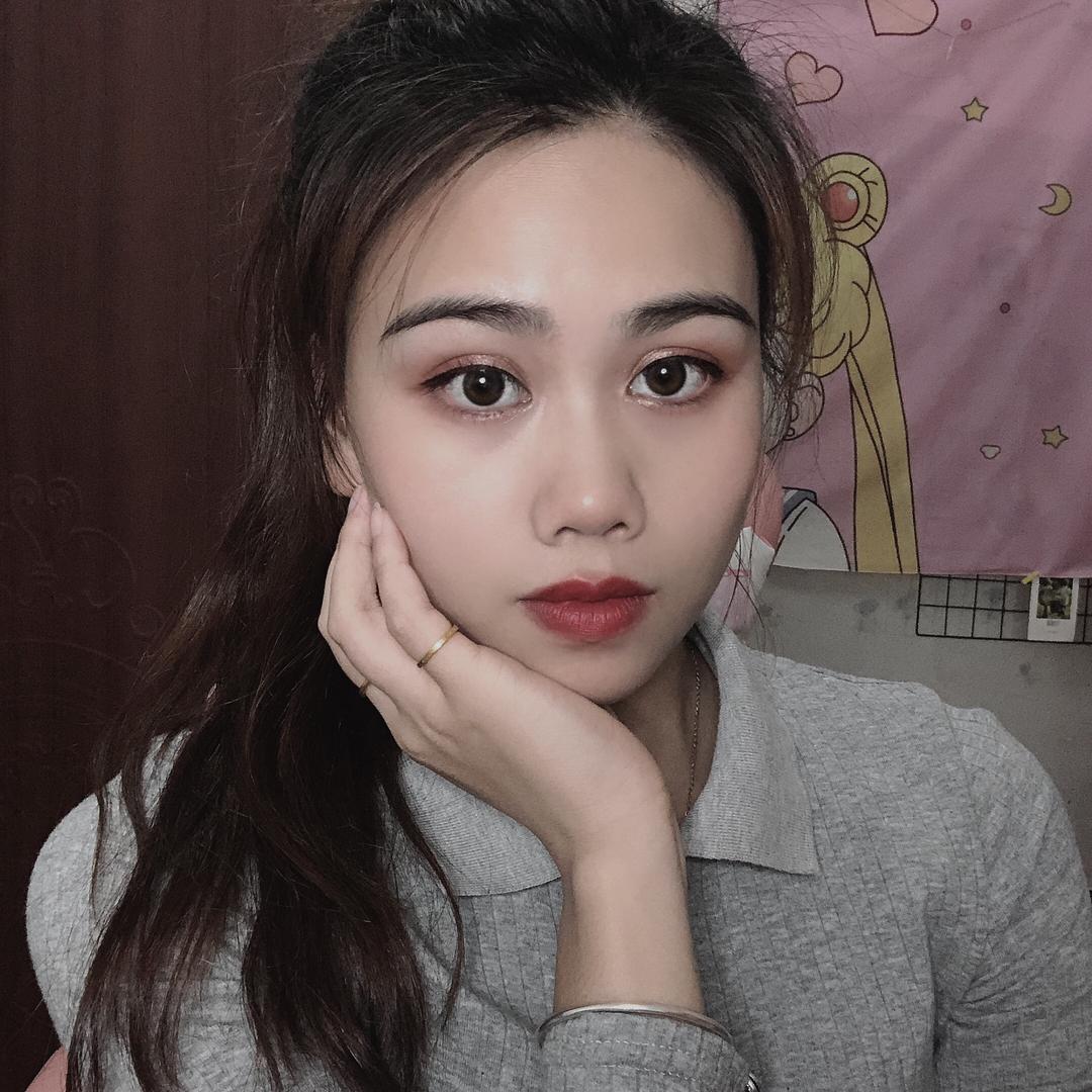 木子李（小黑）