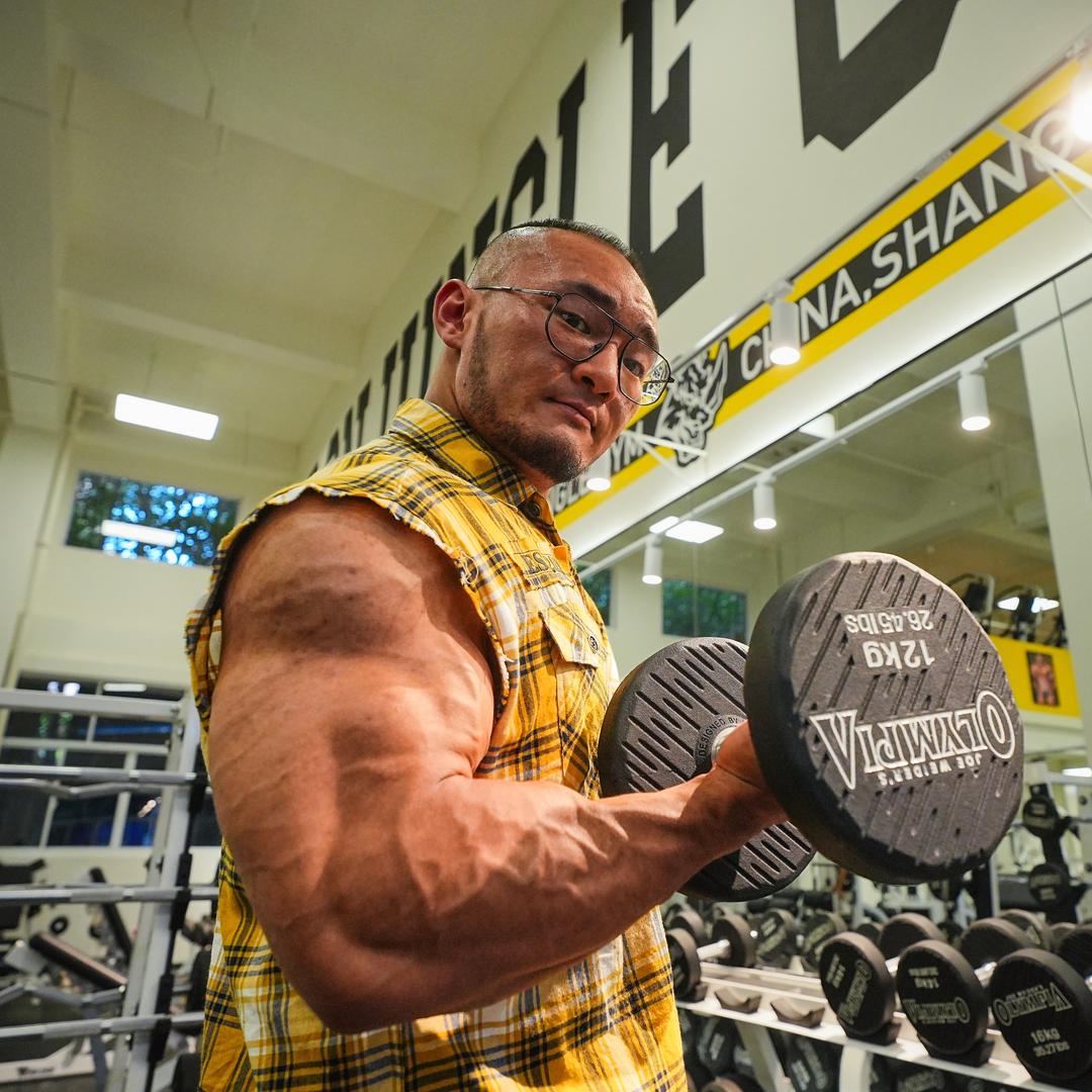 IFBB PRO 顾磊(备赛版)
