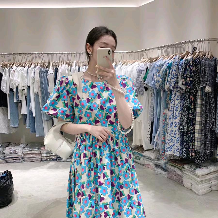倩影服装店