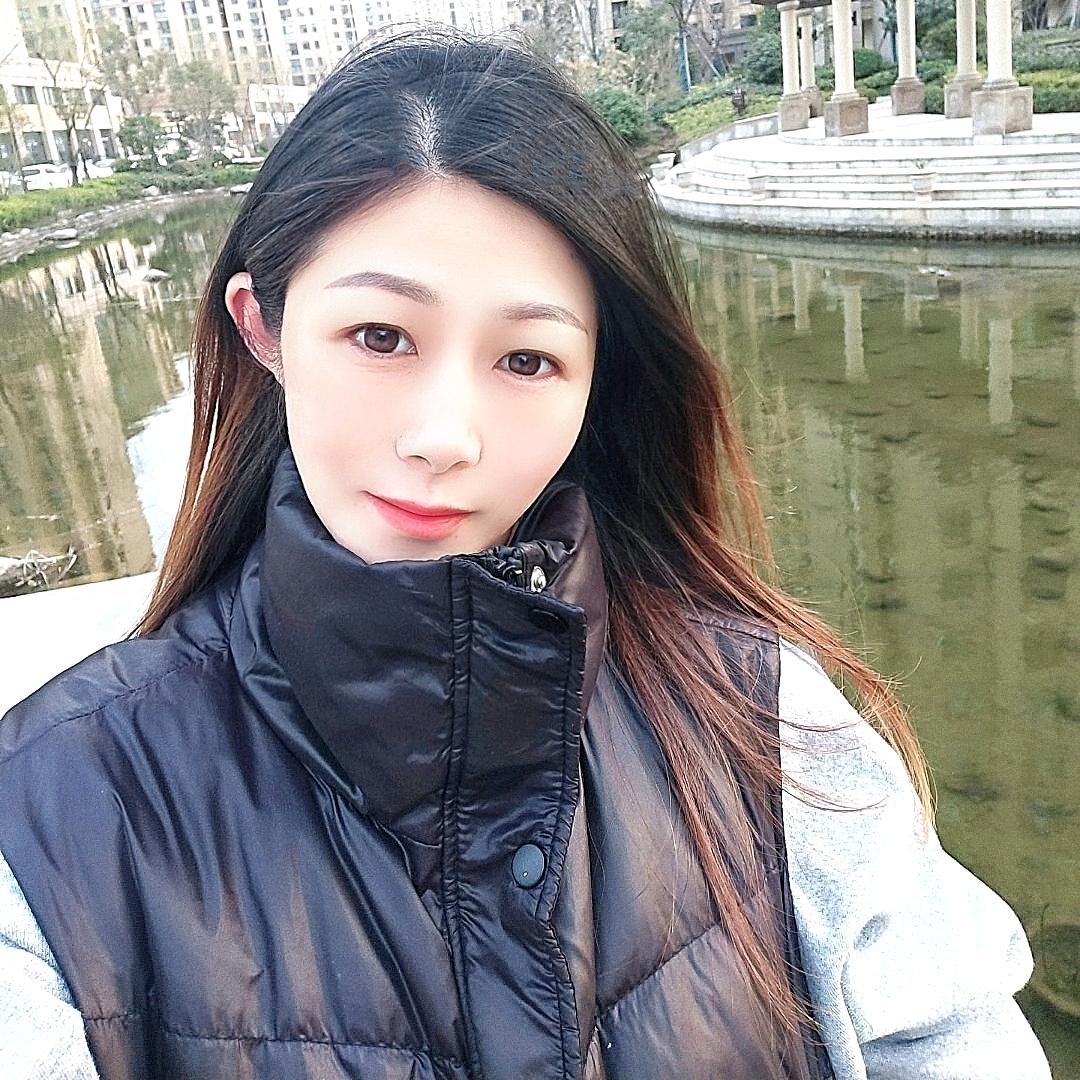 芳芳逛开封