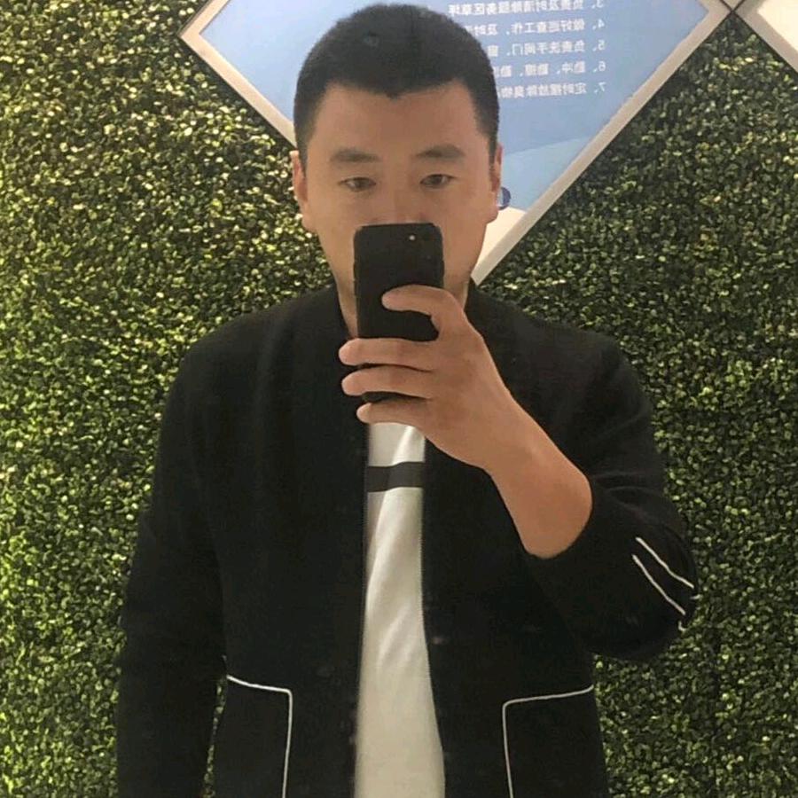 青啤馆鲜啤小龙虾
