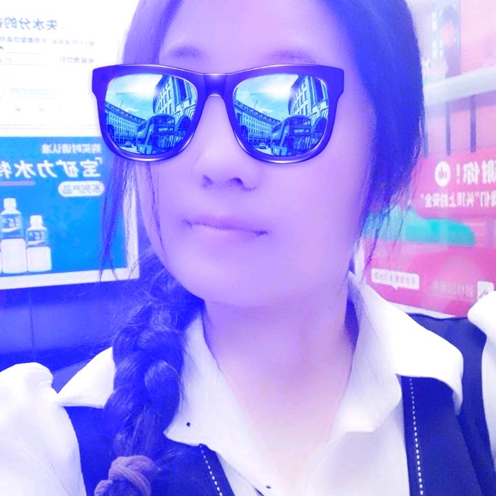 伤了心不怕，就怕痛彻心扉