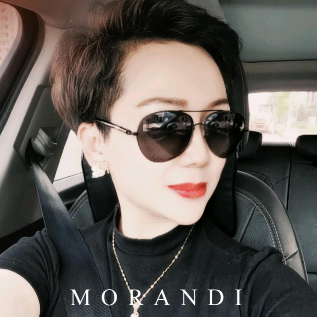 霞姐～💋💃🏻🍷