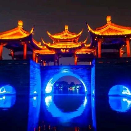 历史的尘埃
