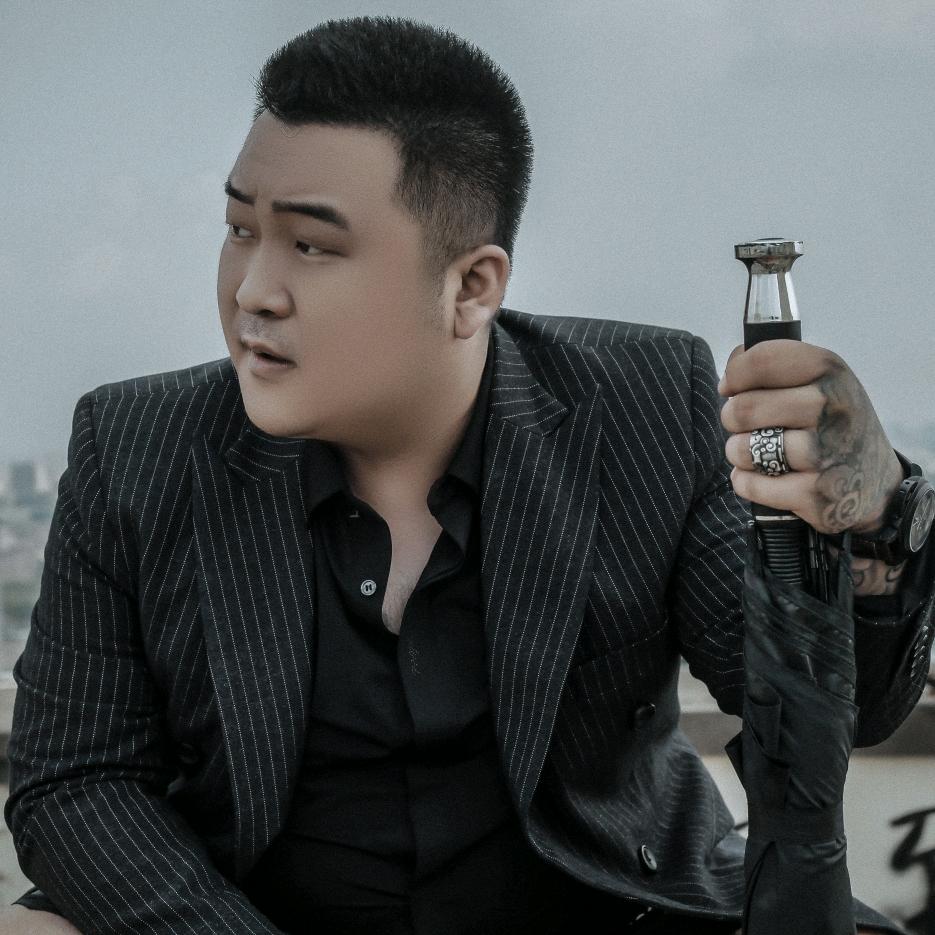 鹏起丶（王家小院CMY）