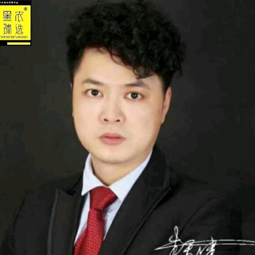 名歌小鱼